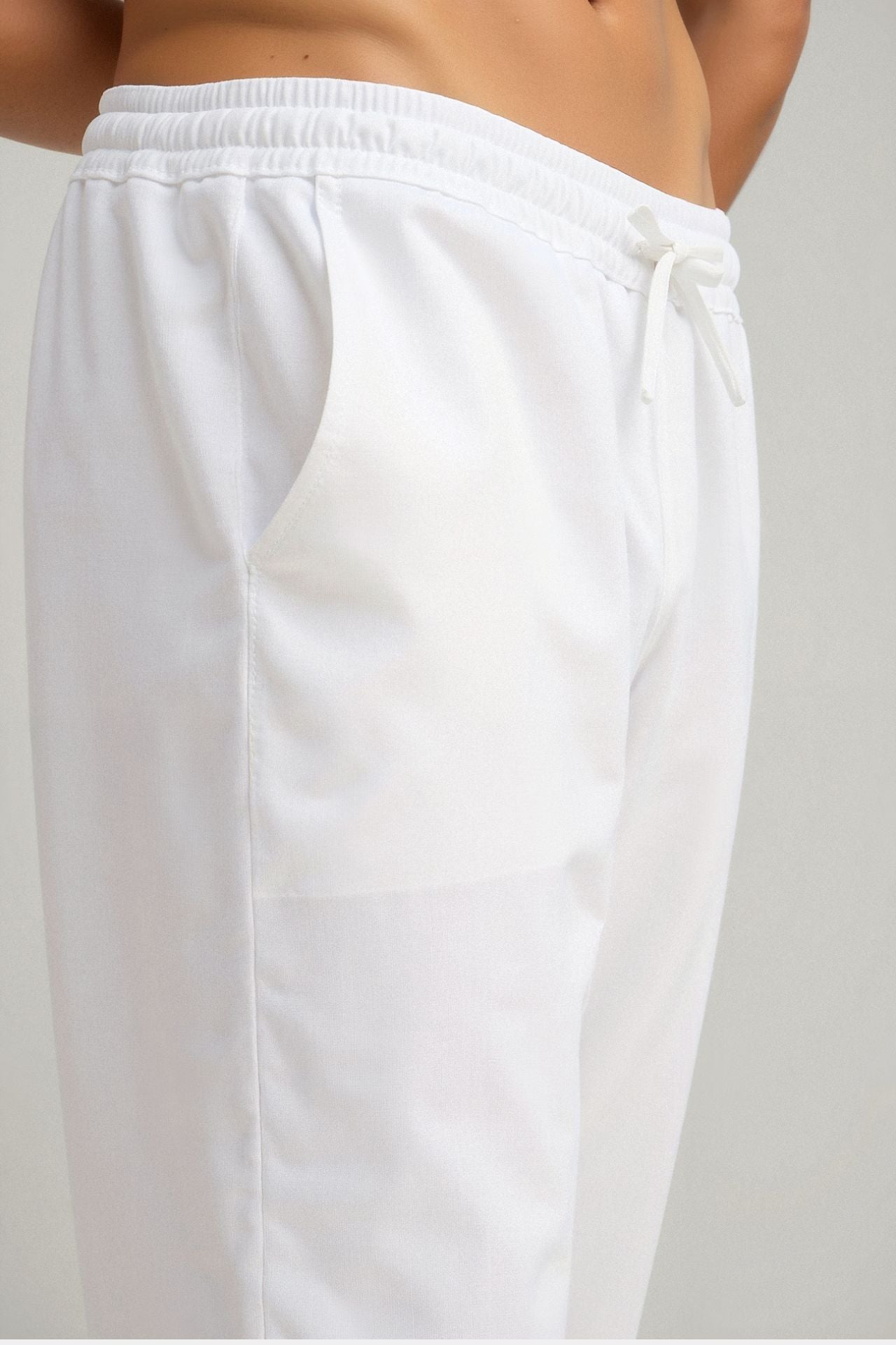 Pantalones con cordón de mezcla de algodón y lino NOBA
