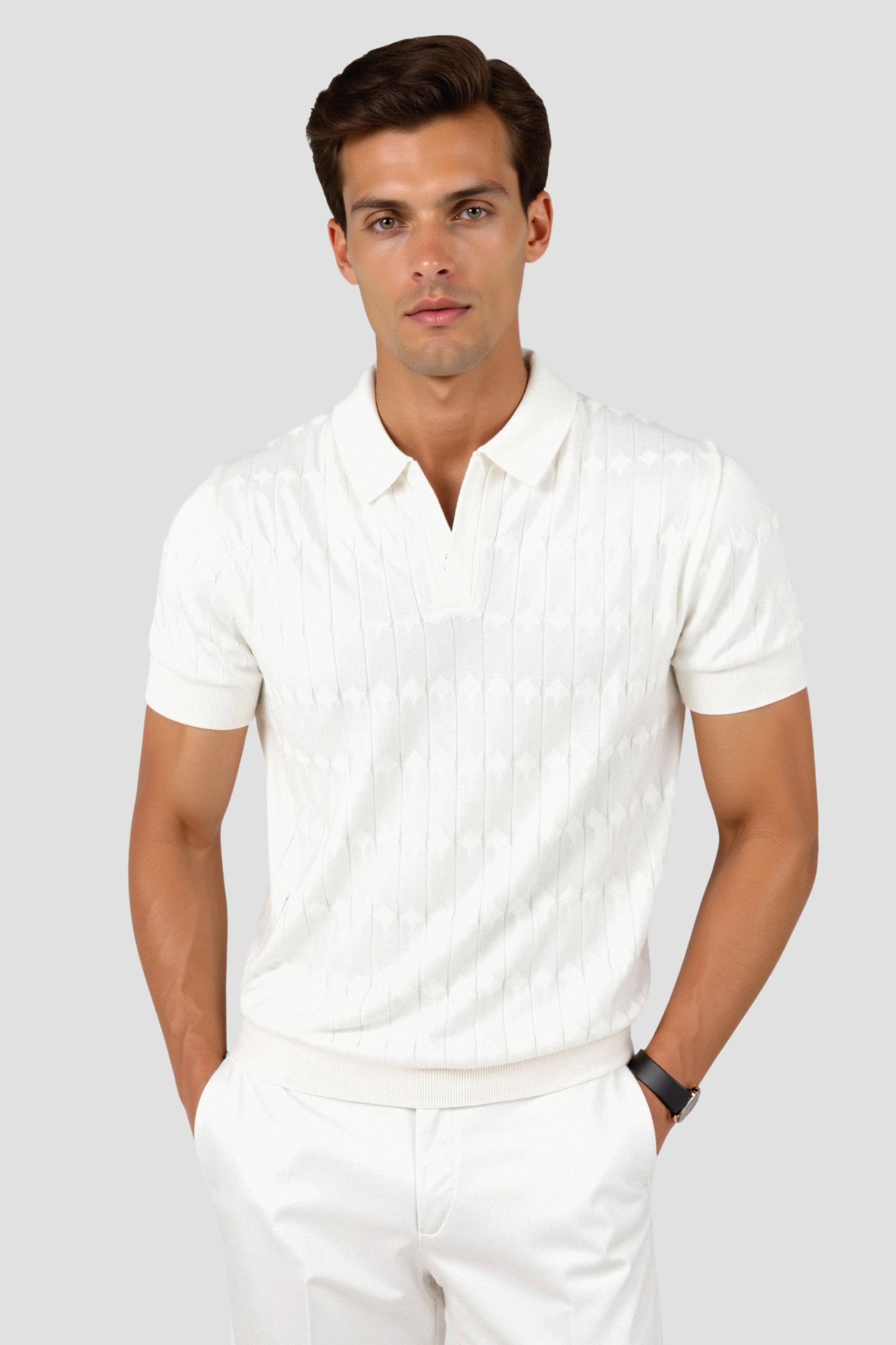 Polo de punto trenzado con cuello en V Premium de NOBA