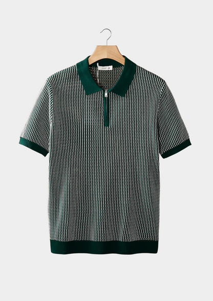 POLO CON CREMALLERA Y TEXTURA GEOMÉTRICA