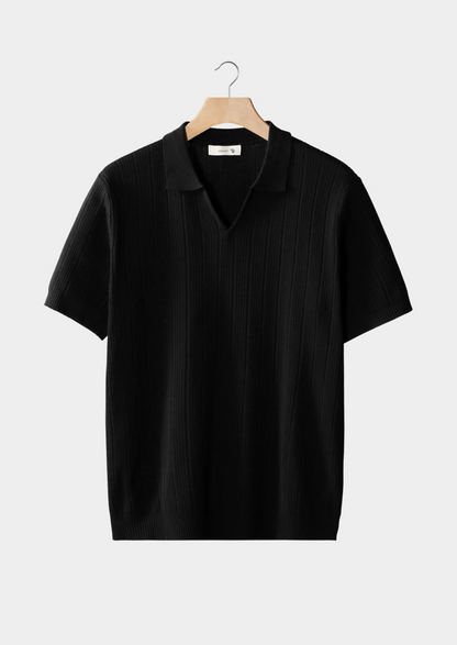 POLO ACANALADO CON CUELLO ABIERTO